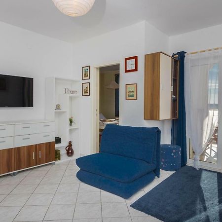 Apartmani Adria Lila Crikvenica Dramalj Eksteriør bilde